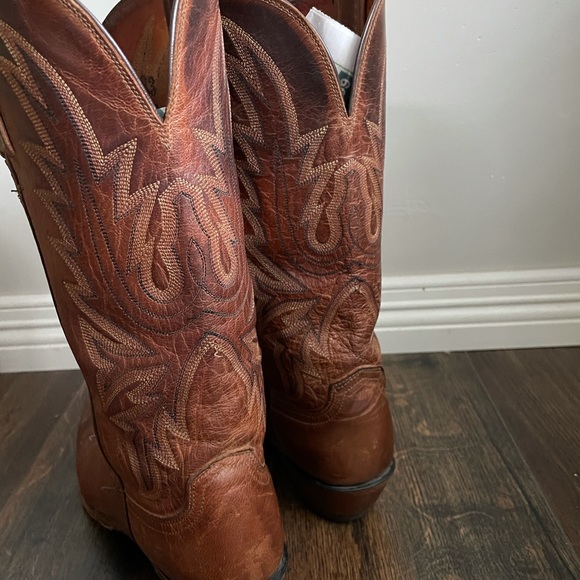 Lucchese 1883 Tan Mad Dog Snip Toe Western Boots - Picture 3 of 5